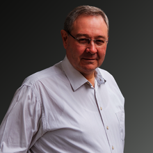 Dr. Armin Wolf