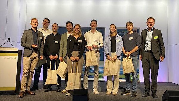 Teilnehmer:innen der Postersession auf dem UBA Forum 2024