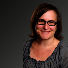 Dr. Christine Huth